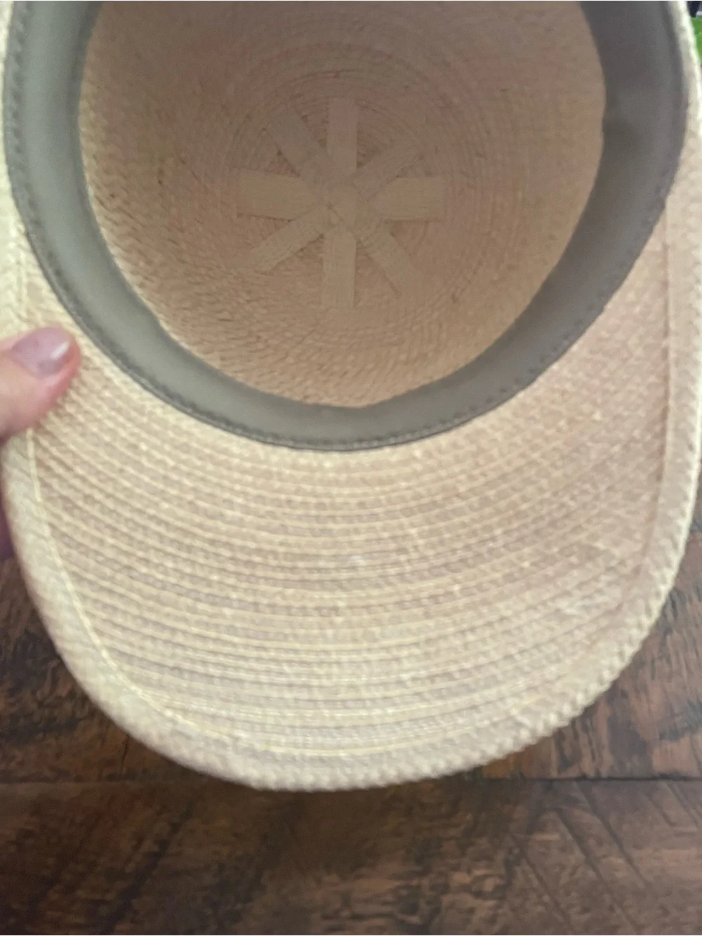 Sunbody Palm Leaf Duckbill Hat Handcrafted Guatemala Sun Protection 7 1/8 EUC